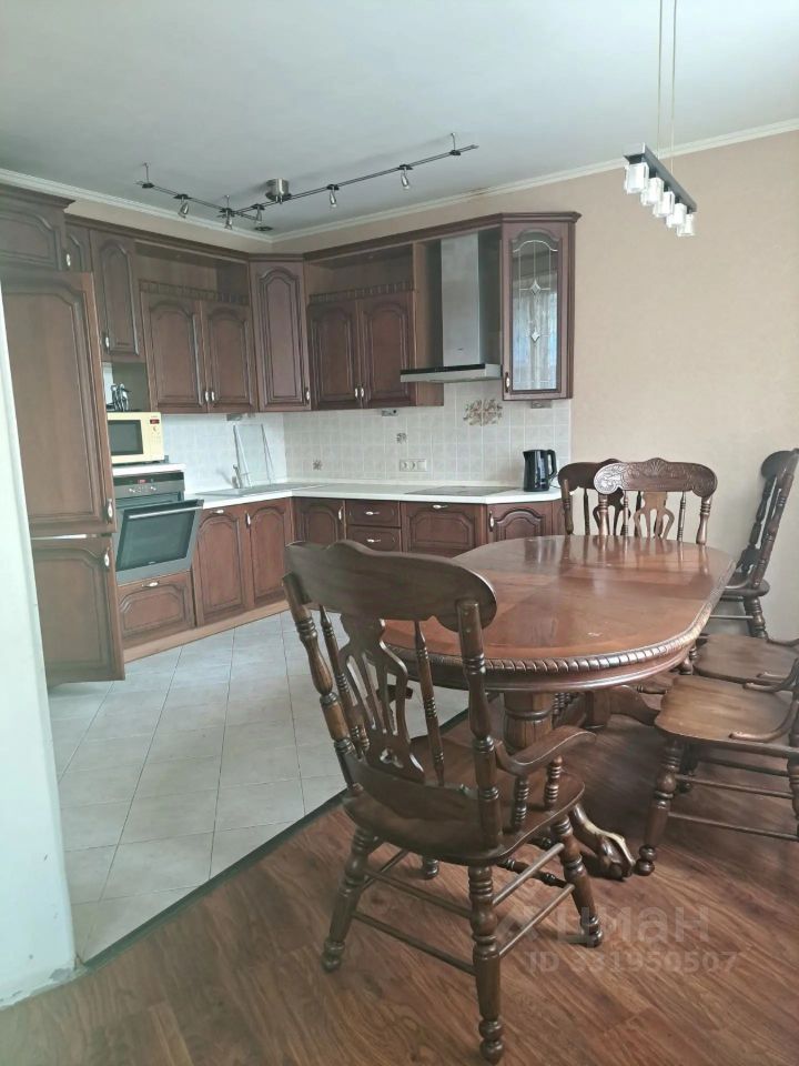 m. Khimki: Apartment, 2-rooms