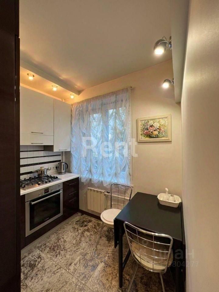 m. Oktyabrskaya: Apartment, 1-rooms