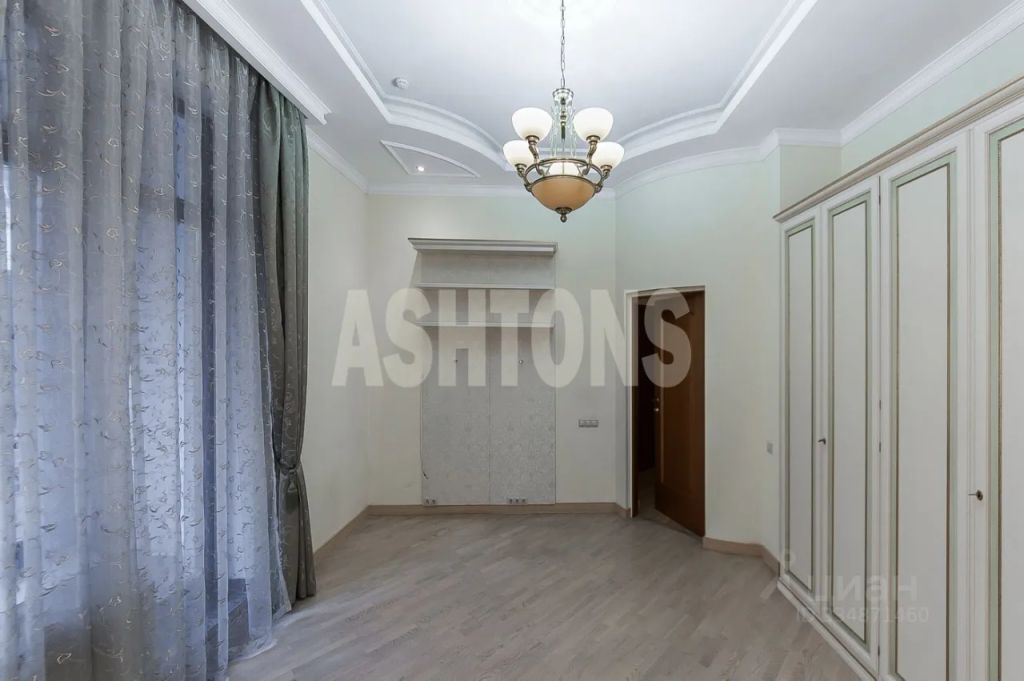 m. Arbatskaya: Apartment, 4-rooms