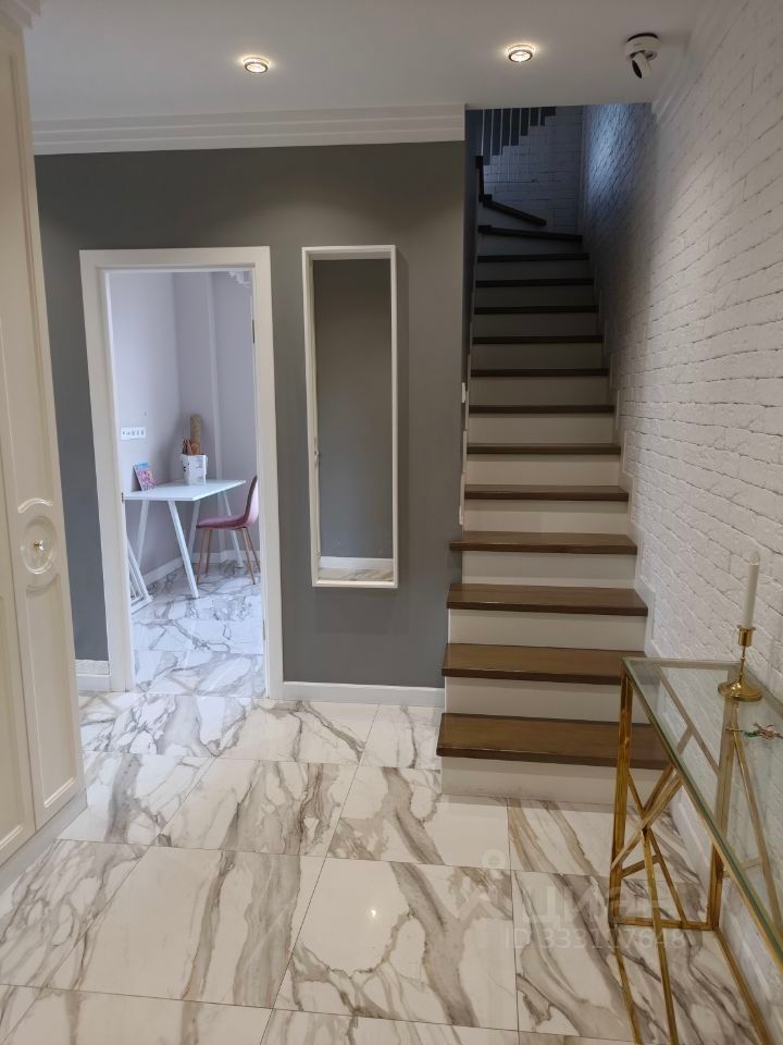 m. Khlebnikovo: Apartment, 3-rooms