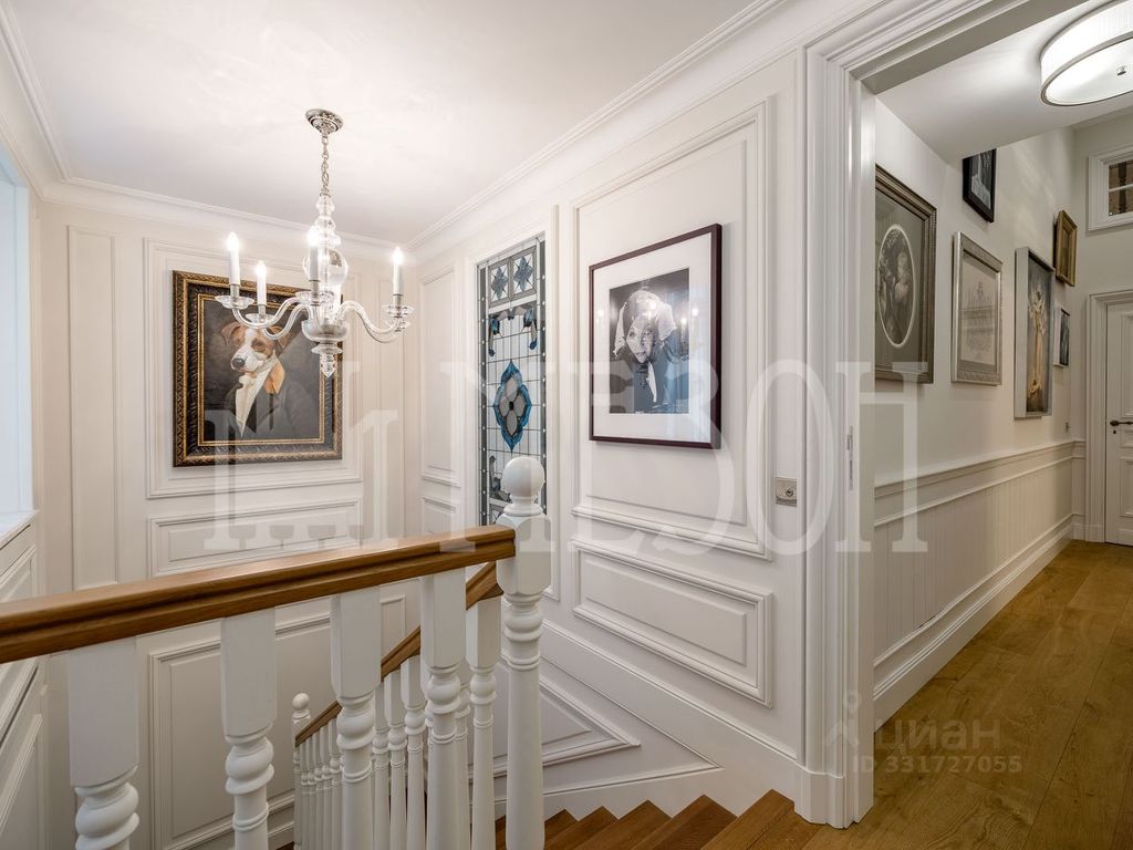 m. Chistye prudy: Apartment, 5-rooms