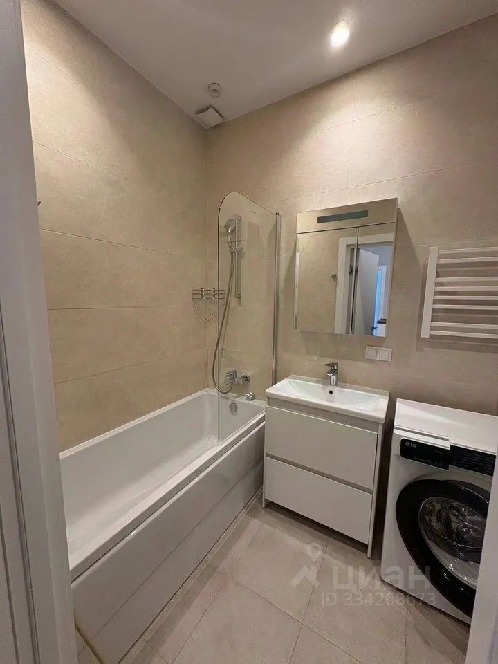 m. Ulitsa 1905 goda: Apartment, 2-rooms