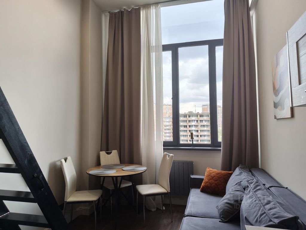 m. Sokol: Apartment, studio