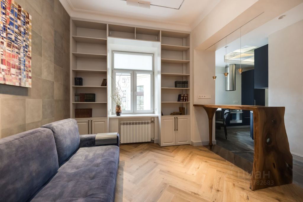 m. Kievskaya: Apartment, 3-rooms