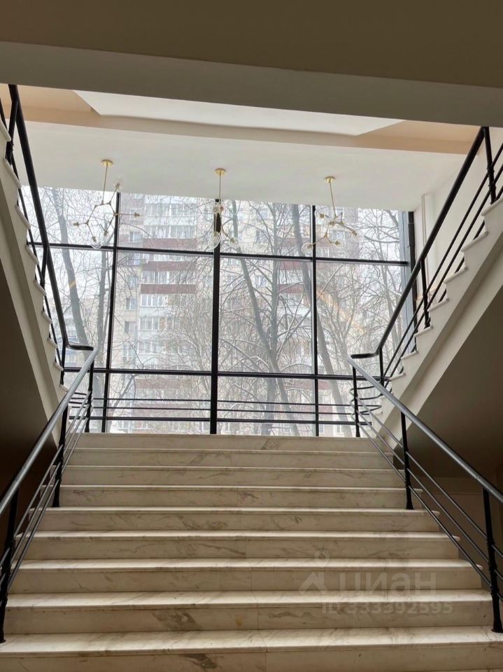 m. Sokolinaya Gora: Apartment, 2-rooms