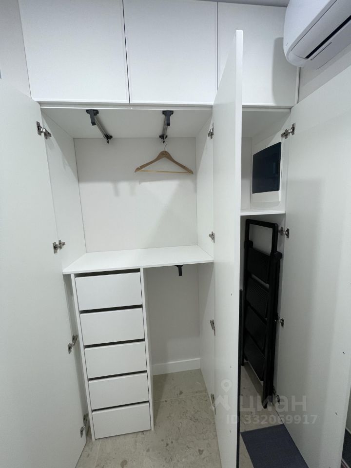 m. Aminyevskaya: Apartment, 2-rooms