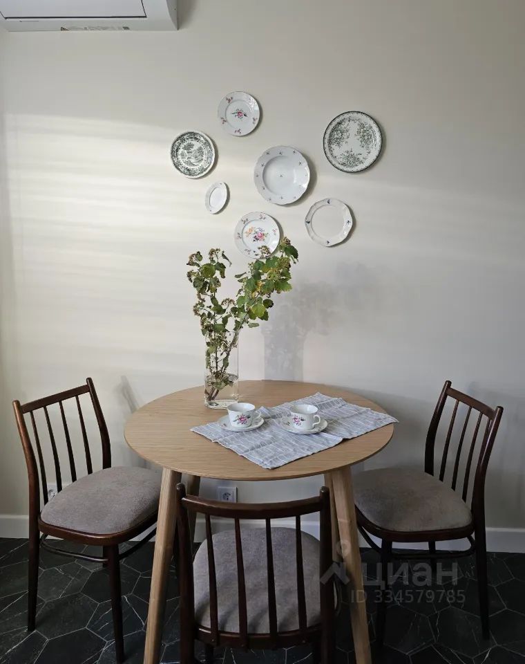 m. Barrikadnaya: Apartment, 2-rooms