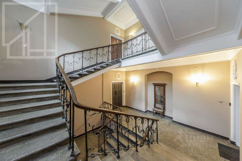 m. Mayakovskaya: Apartment, 3-rooms