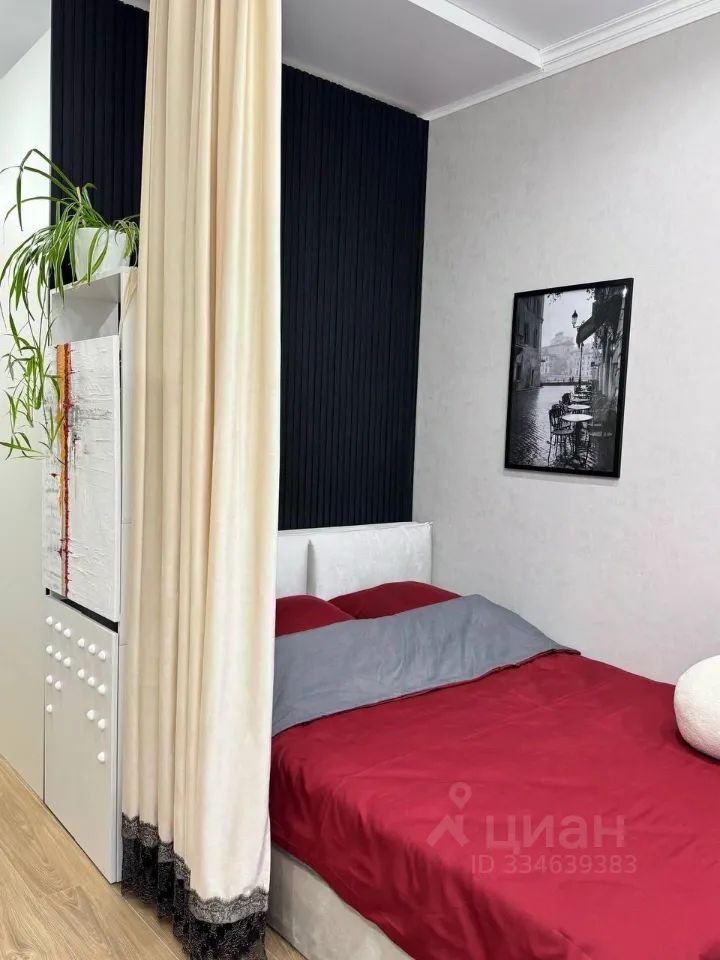 m. Maryina Roscha: Apartment, studio