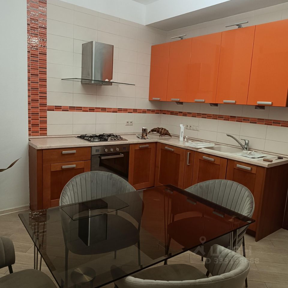 m. Smolenskaya: Apartment, 2-rooms