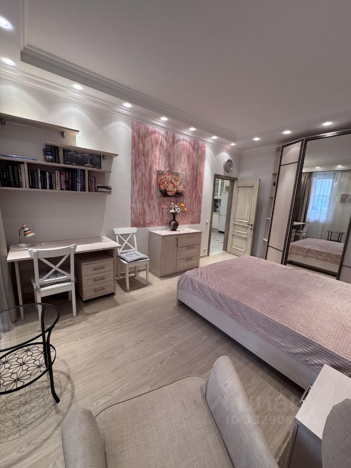 m. Vavilovskaya: Apartment, 2-rooms