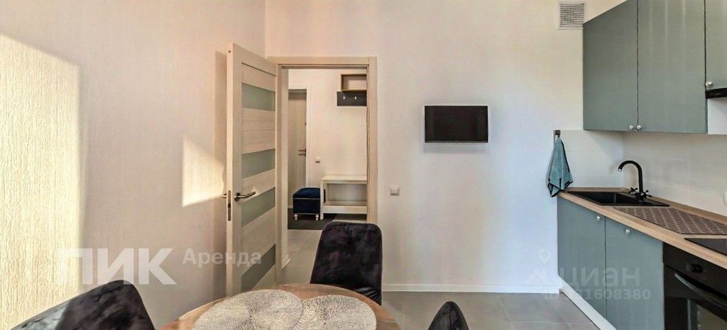 m. Narodnoe Opolchenie: Apartment, 1-rooms