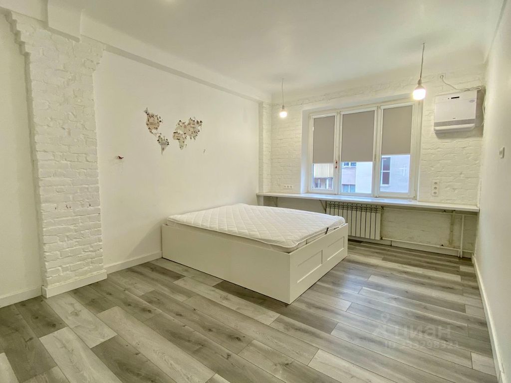 m. Shabolovskaya: Apartment, 2-rooms