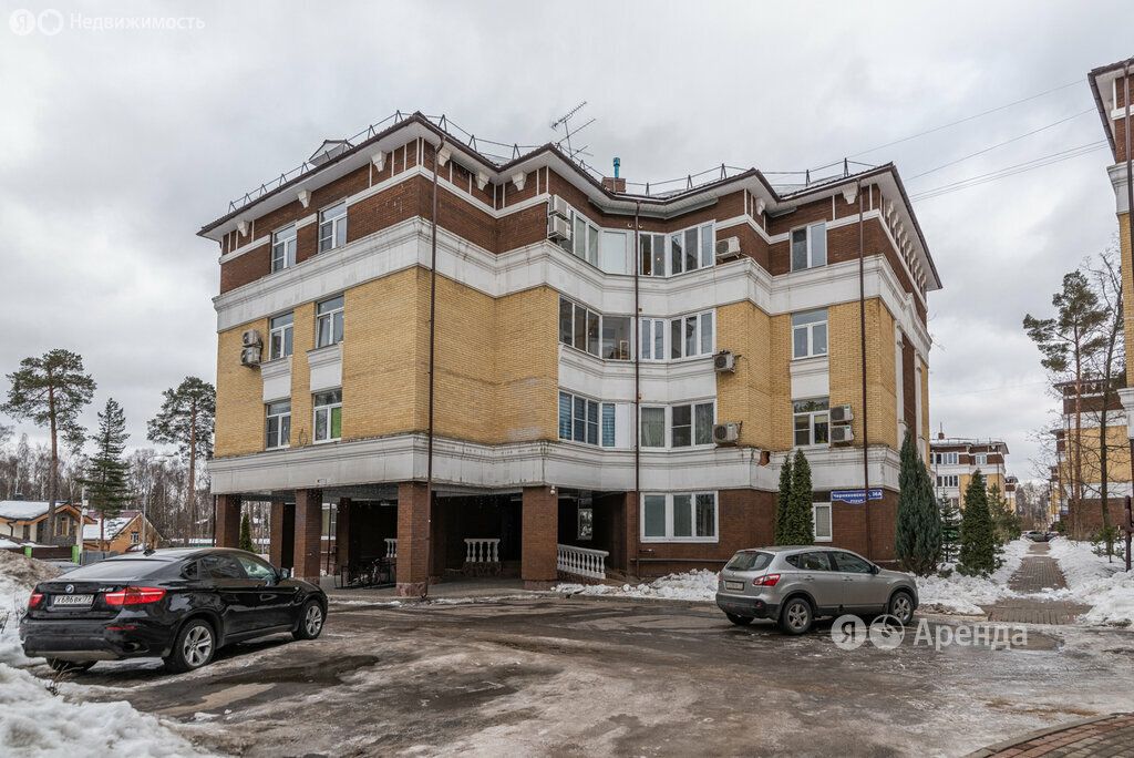 m. Saltykovskaya: Apartment, 2-rooms