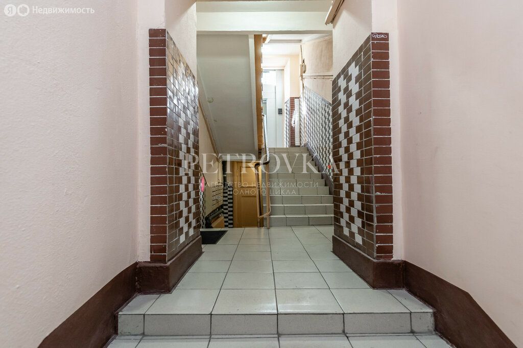 m. Tverskaya: Apartment, 2-rooms