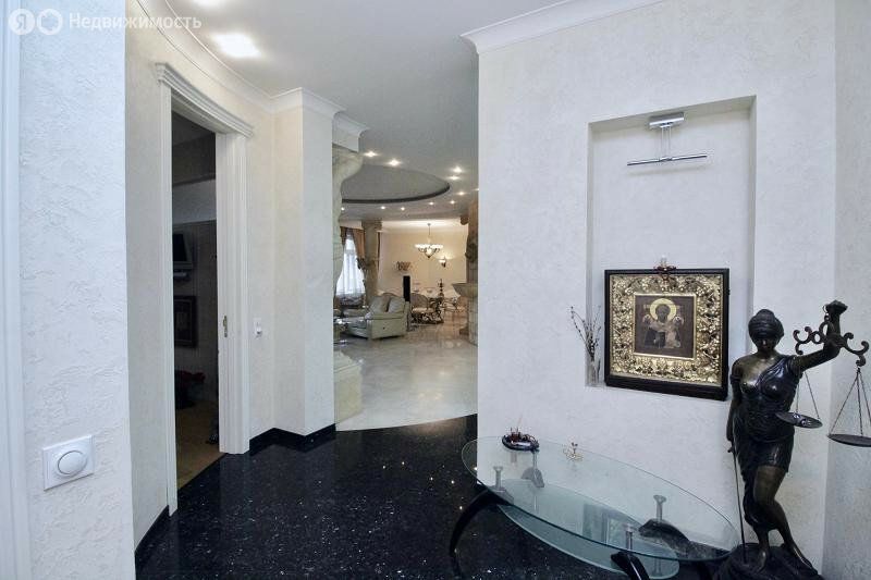 m. Frunzenskaya: Apartment, 3-rooms