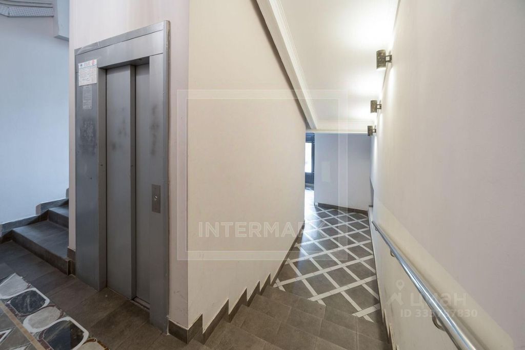 m. Kutuzovskaya: Apartment, 2-rooms