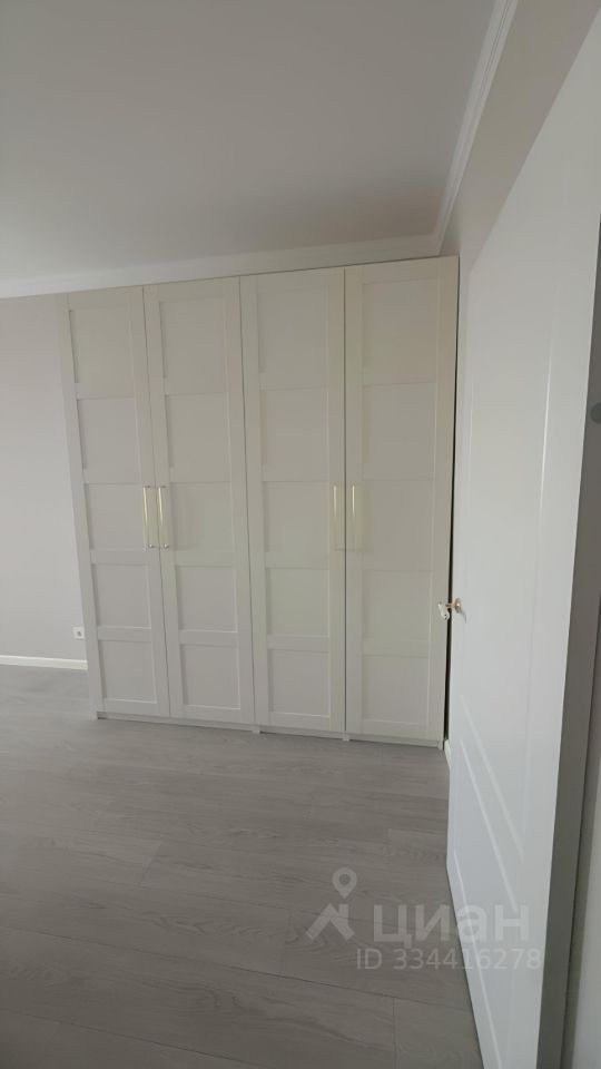 m. Krasnogorskaya: Apartment, 1-rooms