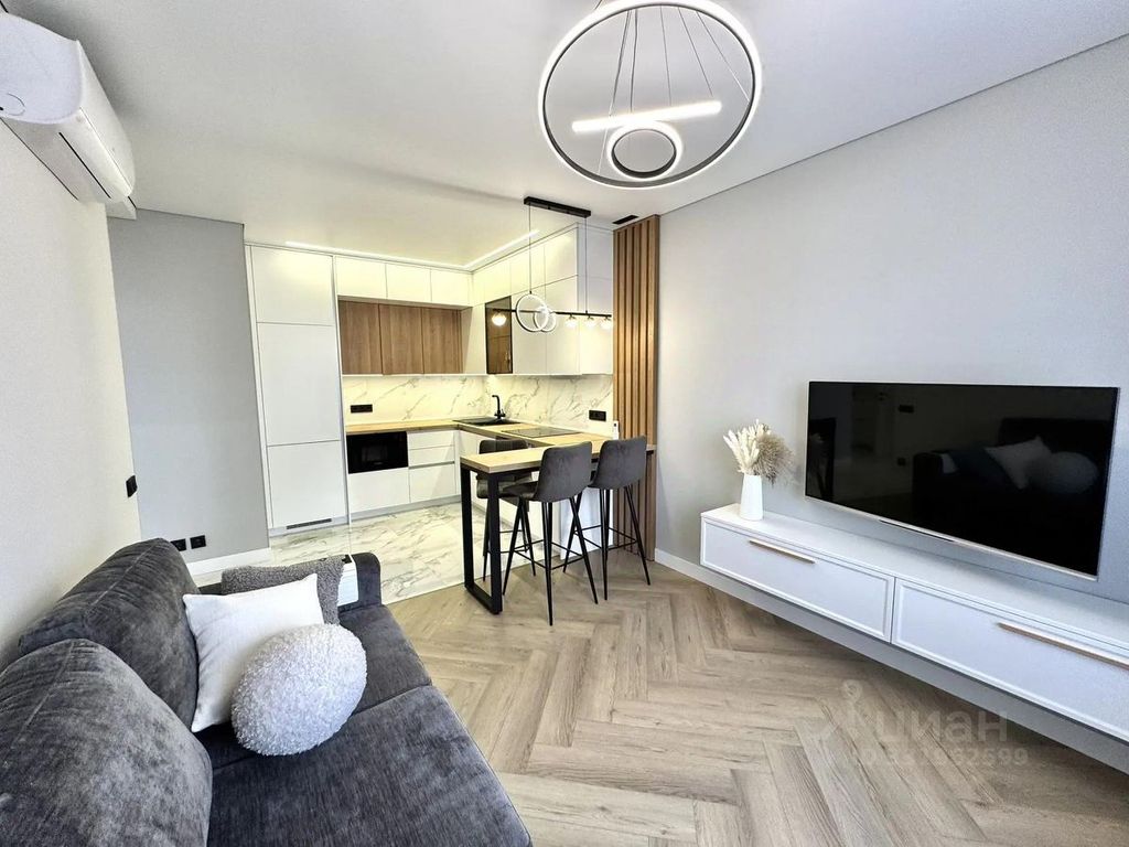 m. Aminyevskaya: Apartment, 1-rooms