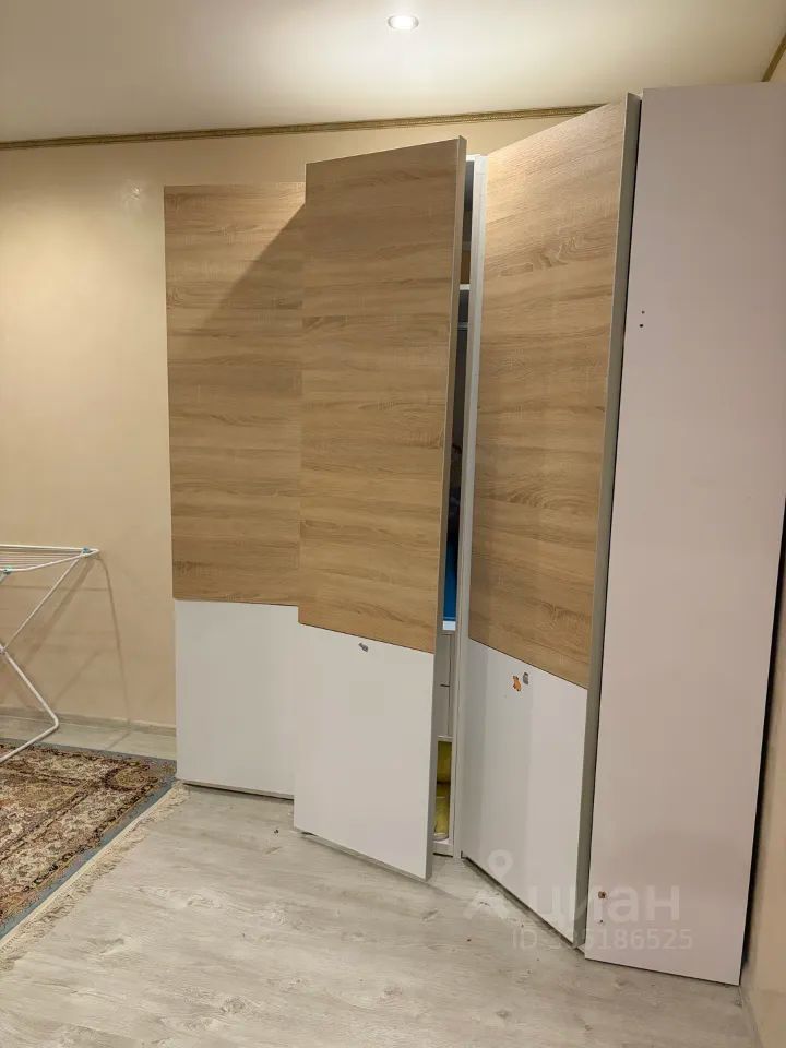 m. Levoberezhnaya: Apartment, 3-rooms