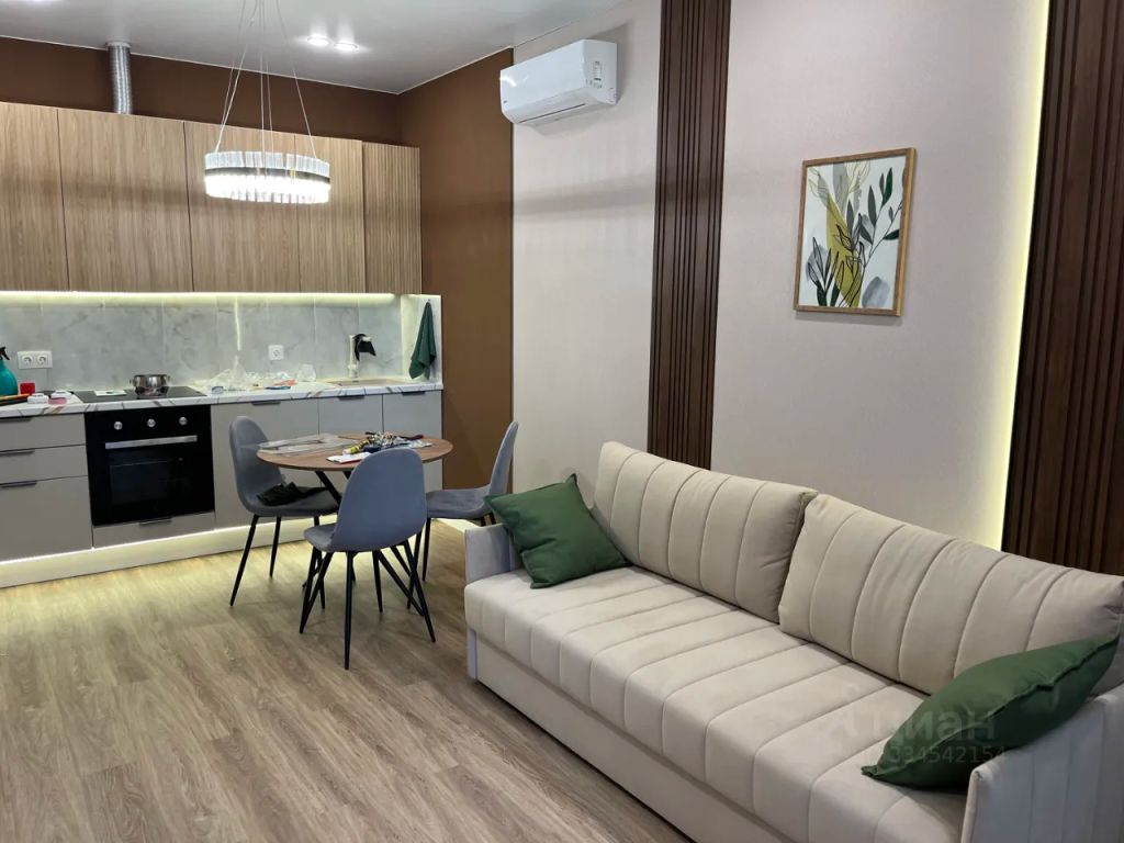 m. Buninskaya alleya: Apartment, 1-rooms