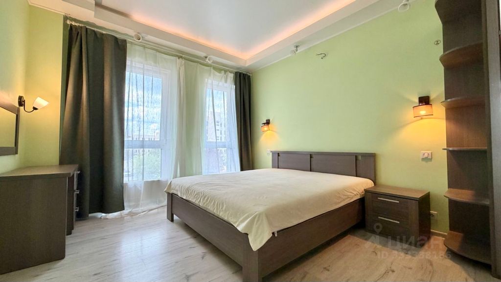 m. Pyatnitskoe shosse: Apartment, 3-rooms