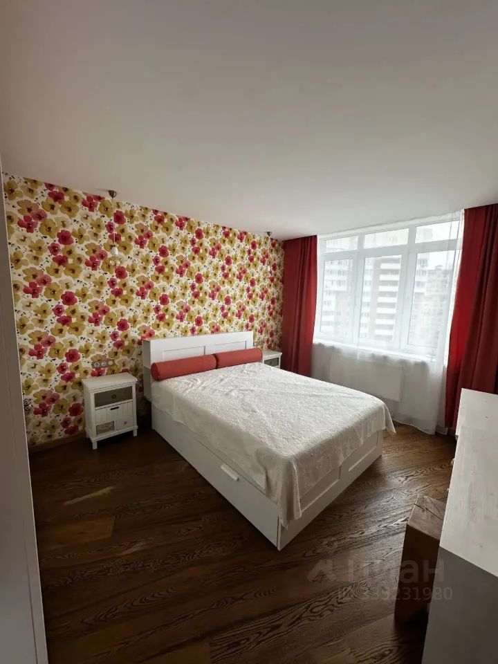m. Krasnogorskaya: Apartment, 2-rooms