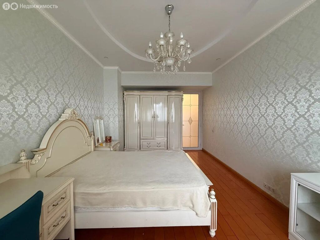 m. Novatorskaya: Apartment, 3-rooms