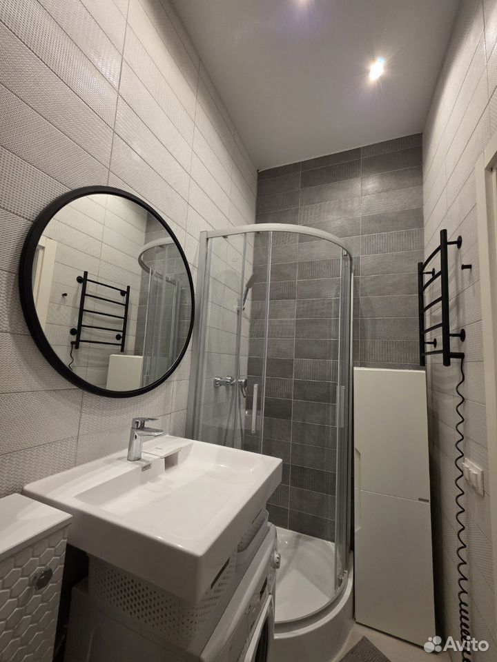 m. ZIL: Apartment, 1-rooms