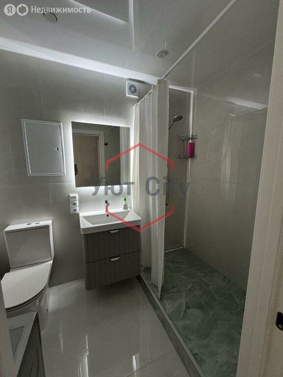m. Barrikadnaya: Apartment, 2-rooms