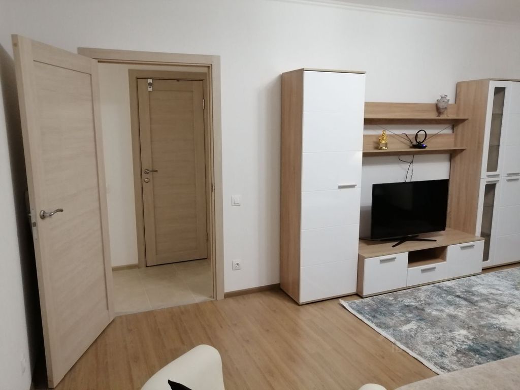 m. Profsoyuznaya: Apartment, 2-rooms