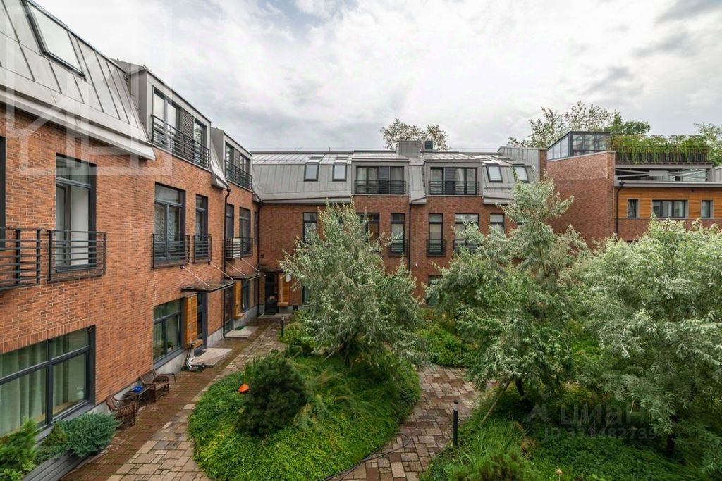 m. Aeroport: Apartment, 5-rooms