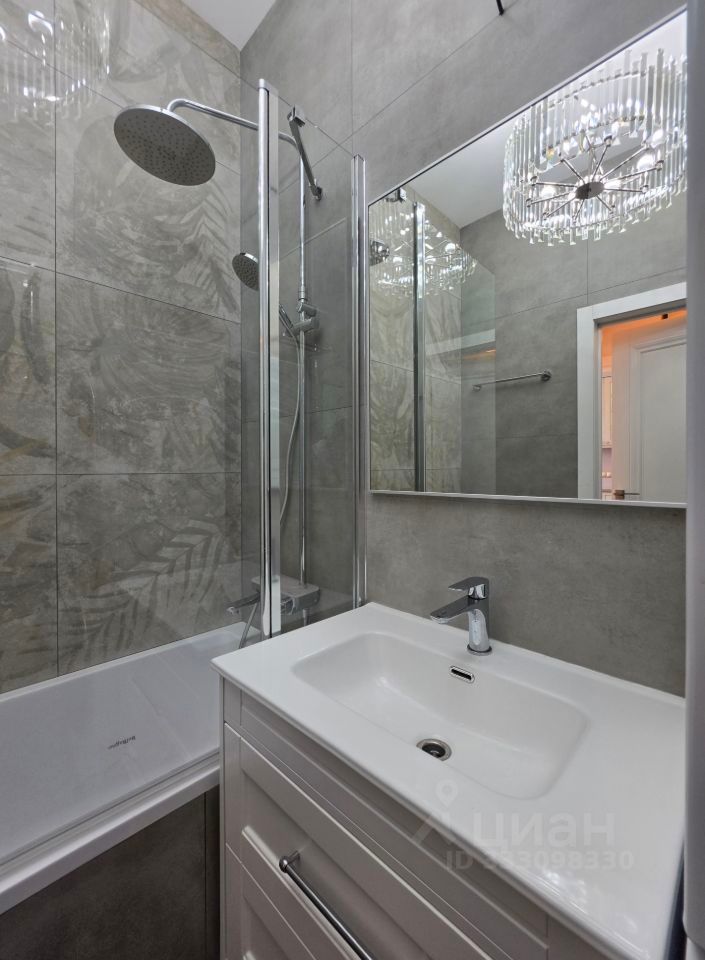 m. ZIL: Apartment, 1-rooms