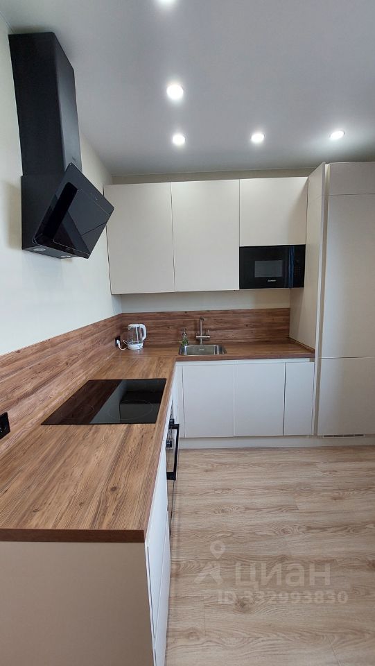 m. Prospekt Vernadskogo: Apartment, 2-rooms