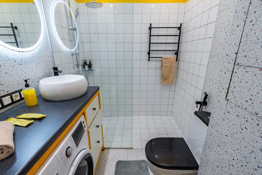 m. Tulskaya: Apartment, studio