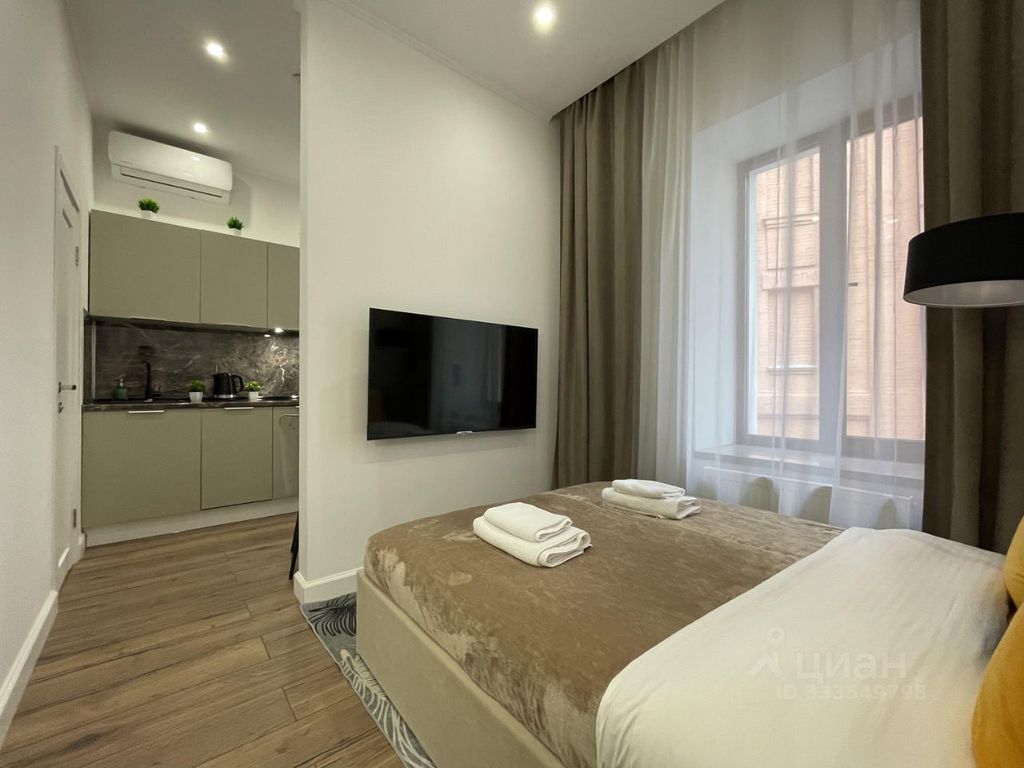 m. Krasnye vorota: Apartment, studio