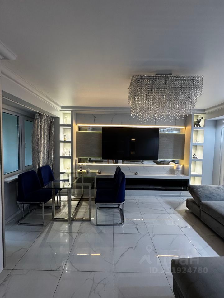 m. Prospekt Mira: Apartment, 2-rooms