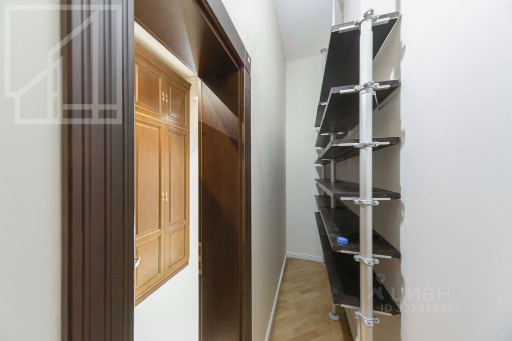 m. Mayakovskaya: Apartment, 4-rooms