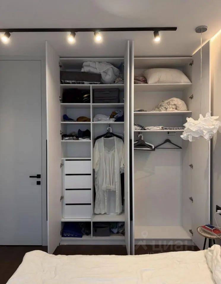 m. Zorge: Apartment, 2-rooms