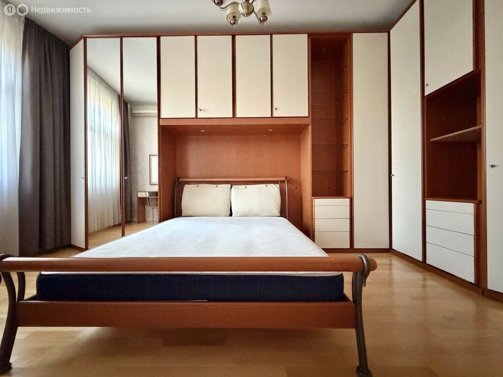 m. Michurinsky prospekt: Apartment, 2-rooms