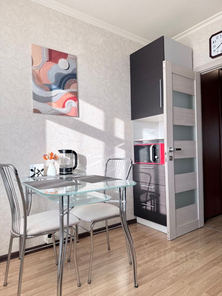 m. Khimki: Apartment, 2-rooms