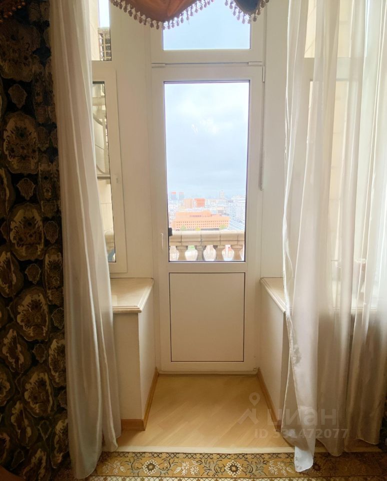 m. Barrikadnaya: Apartment, 2-rooms