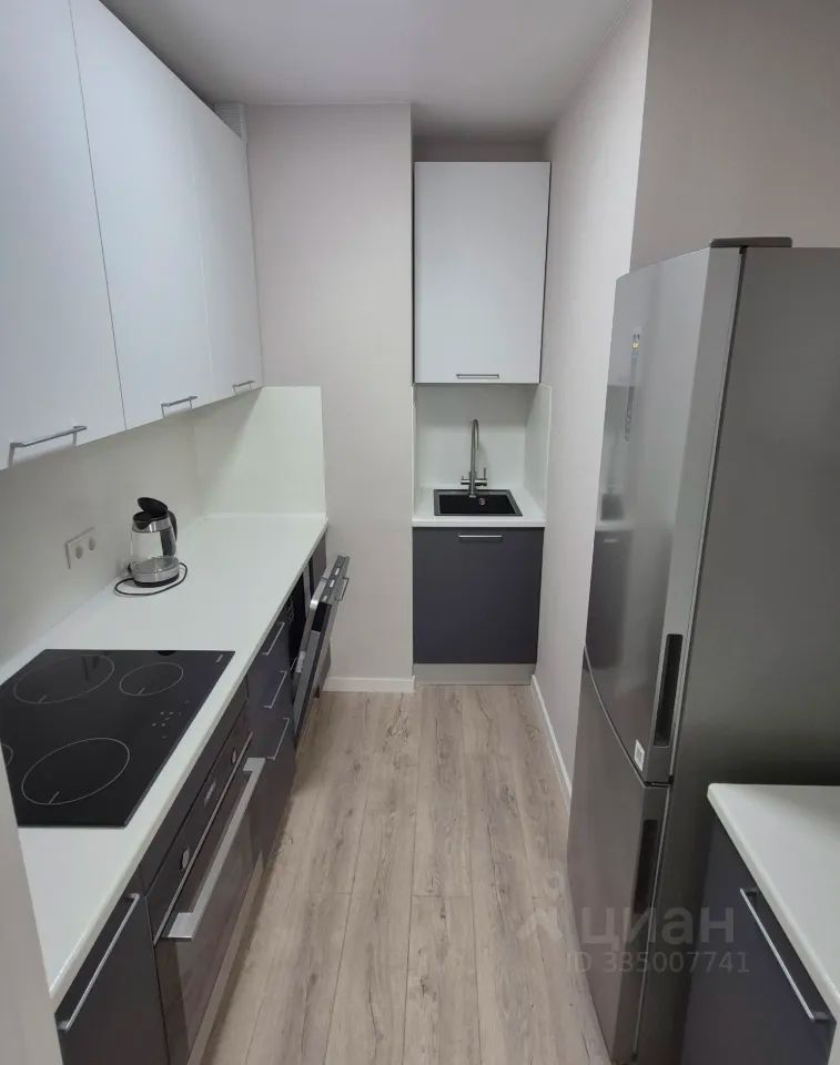 m. Strogino: Apartment, studio