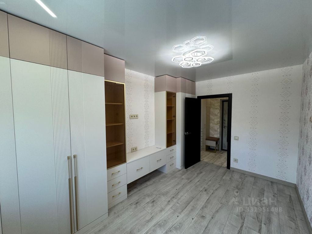 m. Bulvar Dmitriya Donskogo: Apartment, 2-rooms
