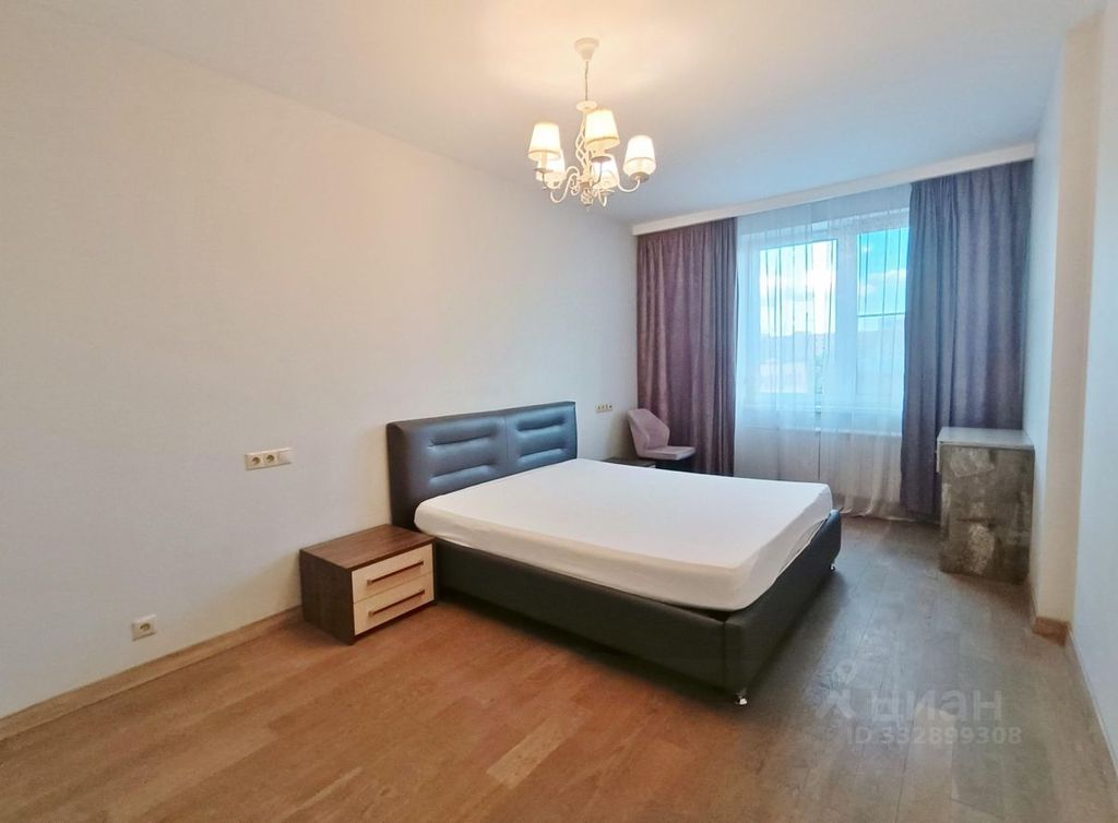 m. Ulitsa 1905 goda: Apartment, 2-rooms