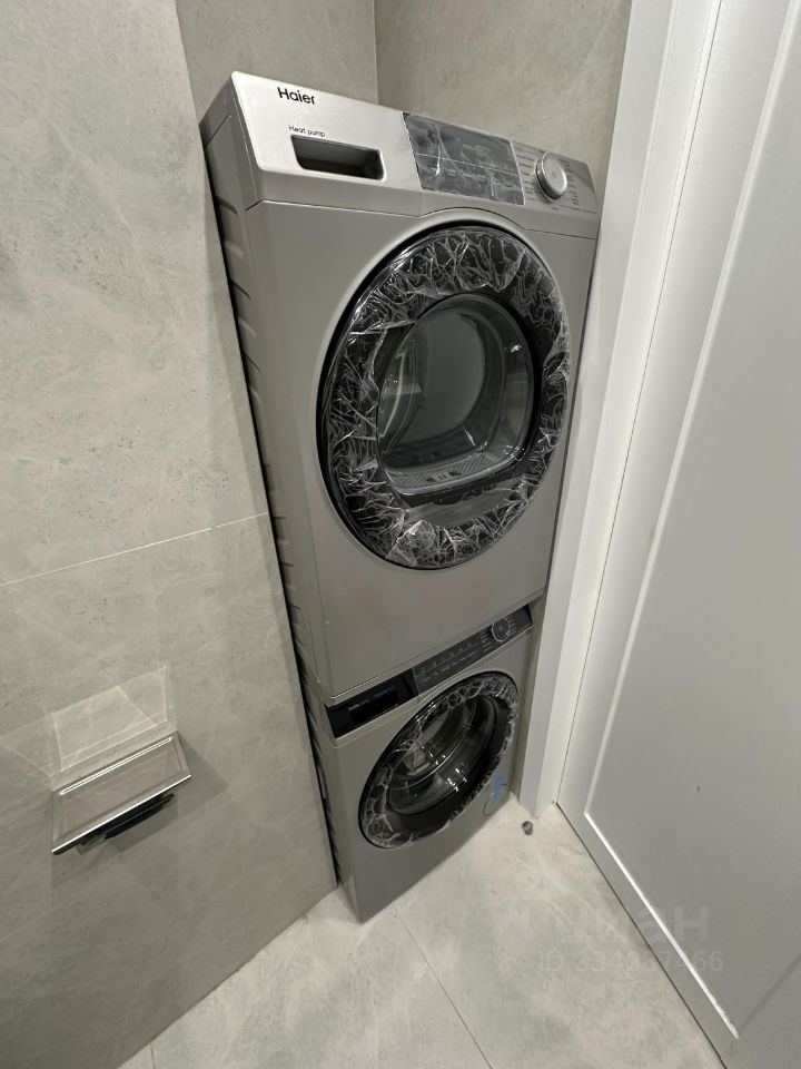 m. Aminyevskaya: Apartment, 3-rooms