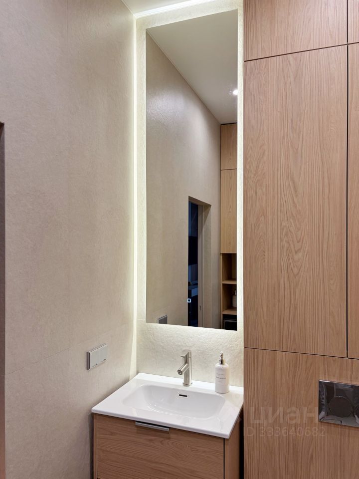 m. Kalitniki: Apartment, studio