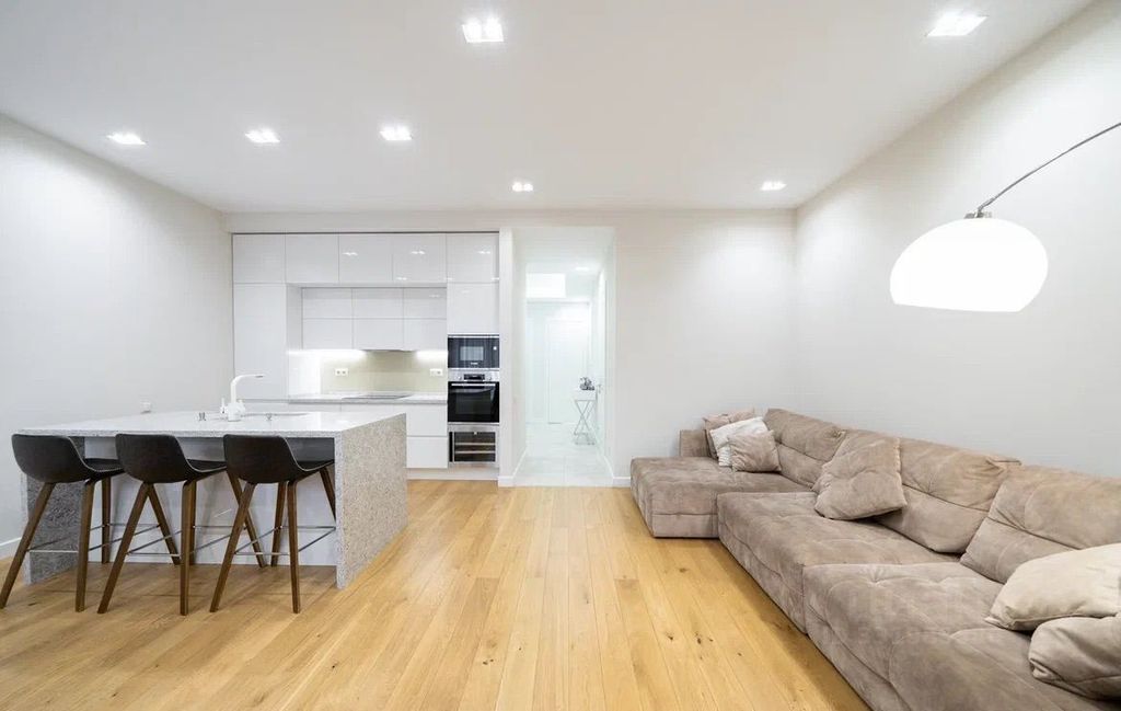 m. Dinamo: Apartment, 3-rooms