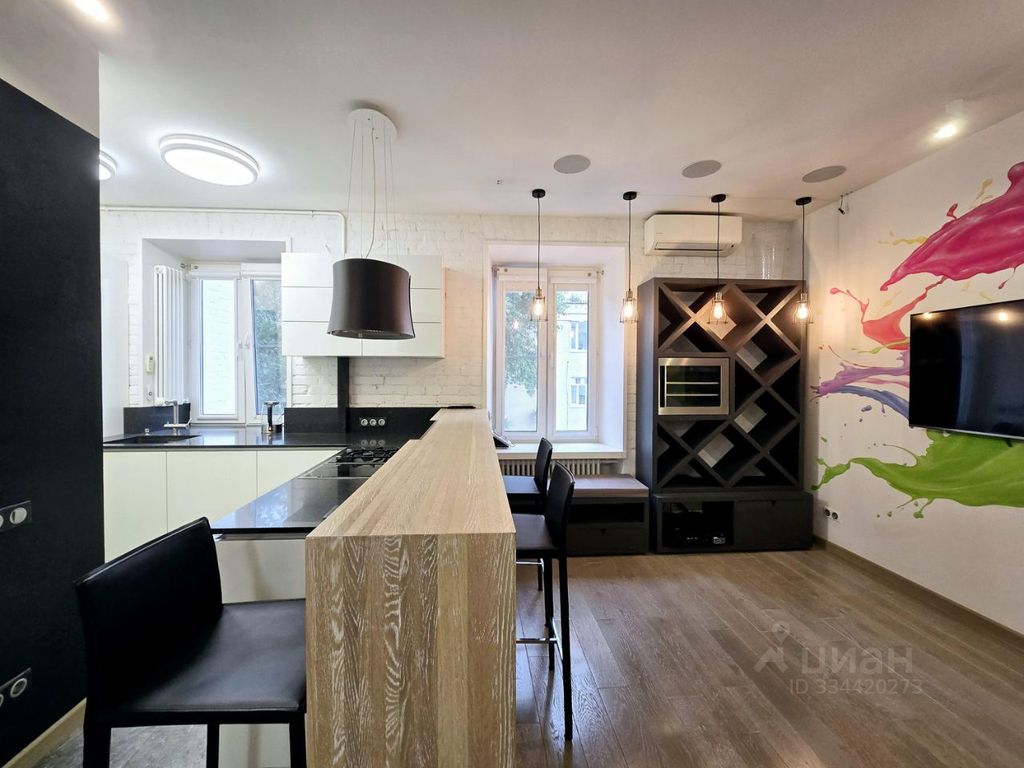 m. Sportivnaya: Apartment, 2-rooms