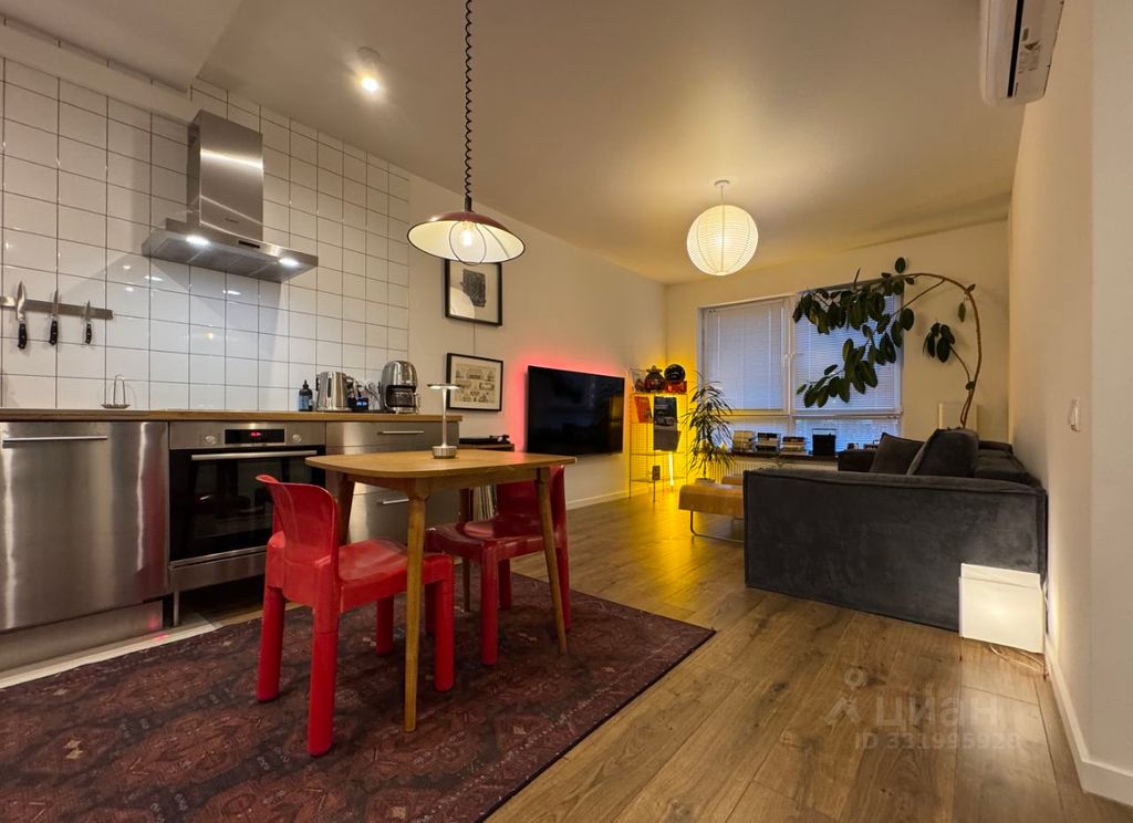 m. Park Pobedy: Apartment, 2-rooms